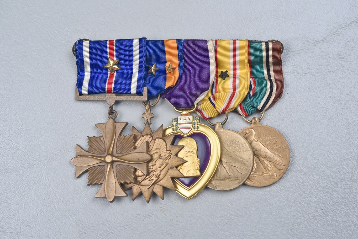 WWII U.S. NAVY DISTINGUISHED FLYING CROSS/AIR MEDAL 5-PLACE MEDAL BAR