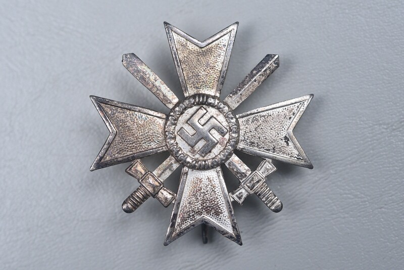 WWII GERMAN 1939 WAR MERIT CROSS 1st CLASS