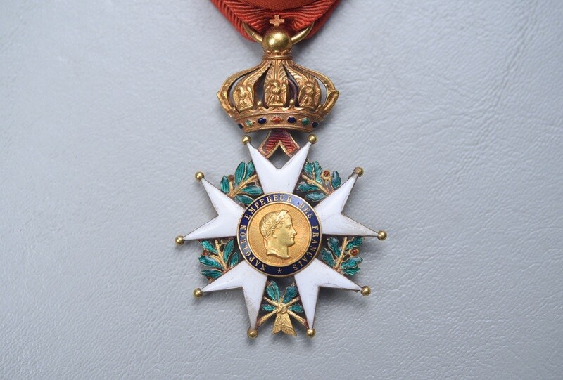 FRENCH LEGION OF HONOR, OFFICER IN GOLD - 1852-1870