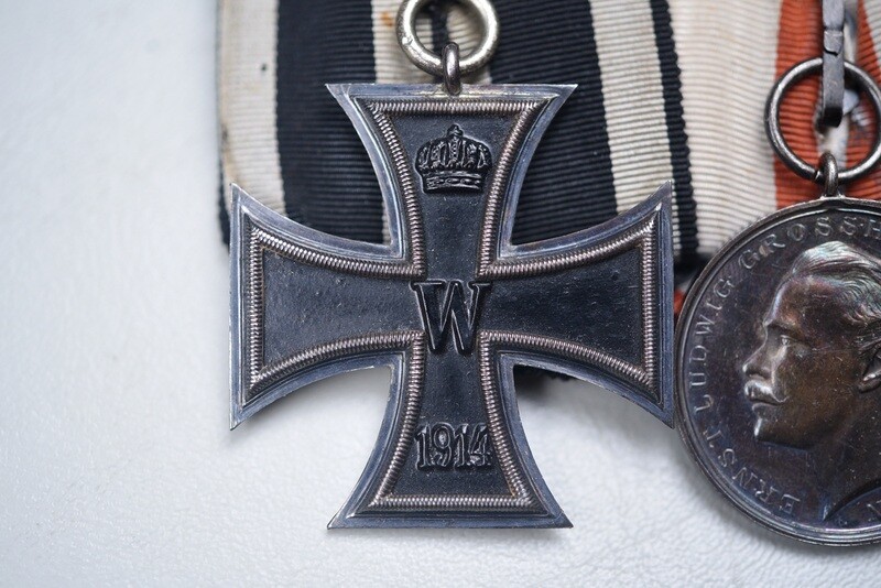 WWI GERMAN 1914 IRON CROSS/ERNST LUDWIG 3-PLACE MEDAL BAR