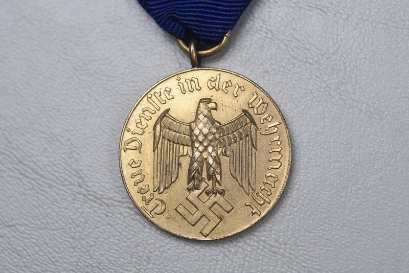 WWII GERMAN WEHRMACHT 12-YEAR SERVICE MEDAL