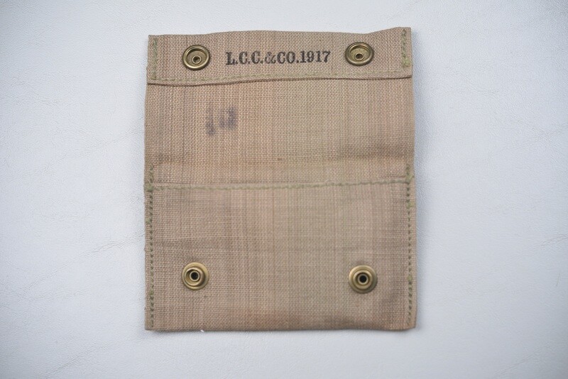 WWI U.S. M1910 2-SNAP BANDAGE CARRIER w/BANDAGE - DATED 1917