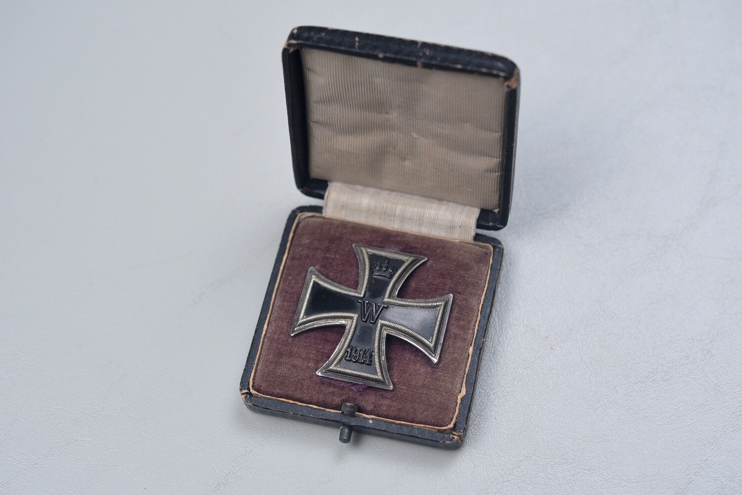 WWI GERMAN 1914 IRON CROSS 1st CLASS - CASED