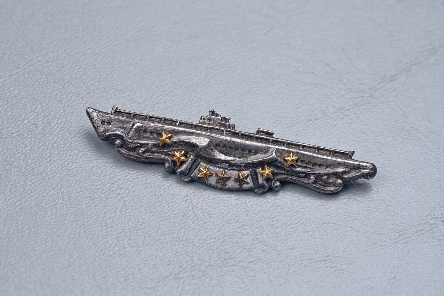 WWII U.S. NAVY SUBMARINE COMBAT PATROL BADGE w/7 STARS - PIN BACK, STERLING