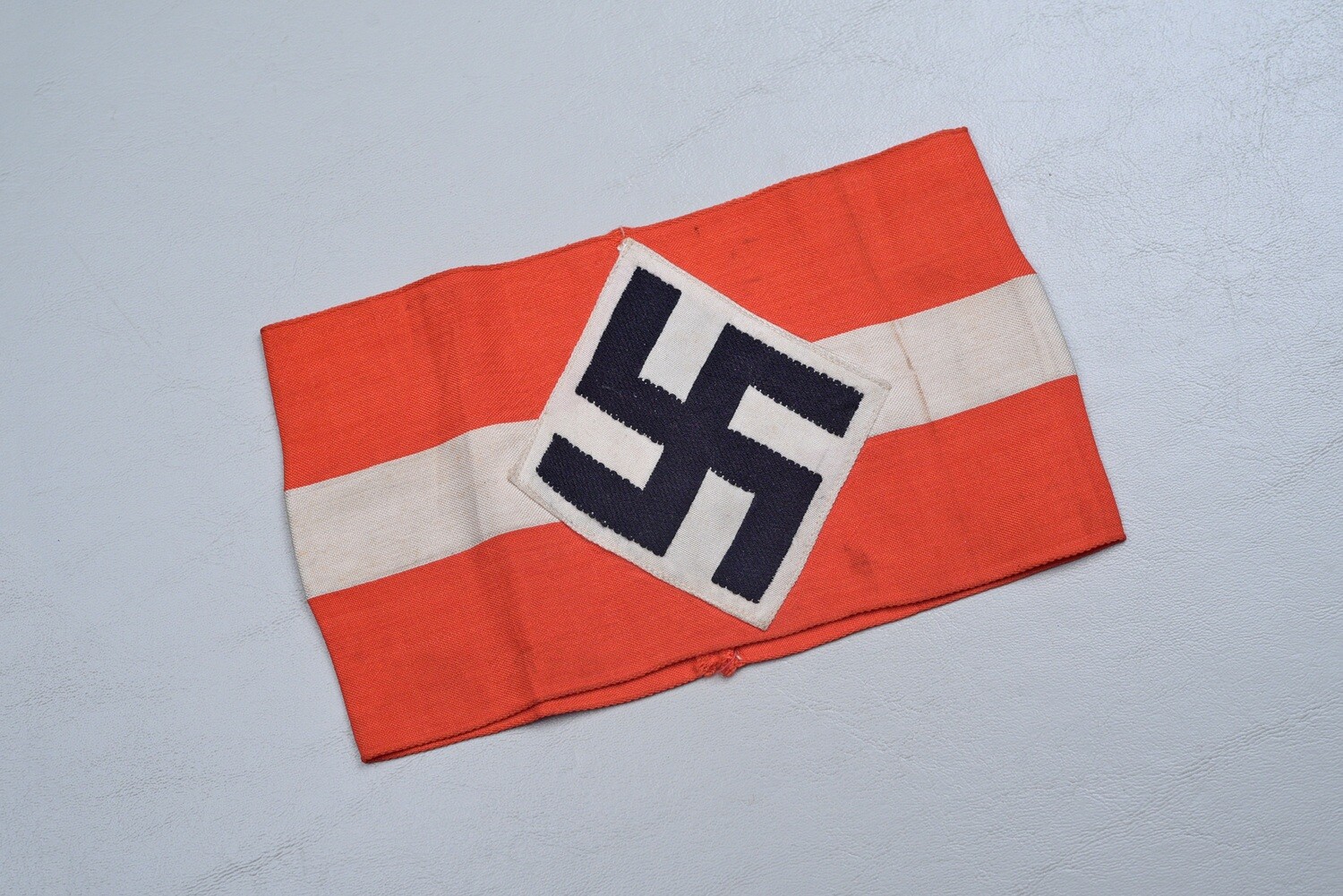 WWII GERMAN HITLER YOUTH ARMBAND w/TAG