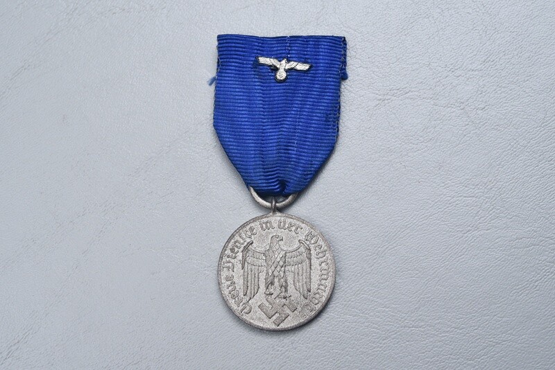 WWII GERMAN WEHRMACHT 4-YEAR LONG SERVICE MEDAL - ARMY WWII GERMAN WEHRMACHT 4-YEAR LONG SERVICE MEDAL - ARMY