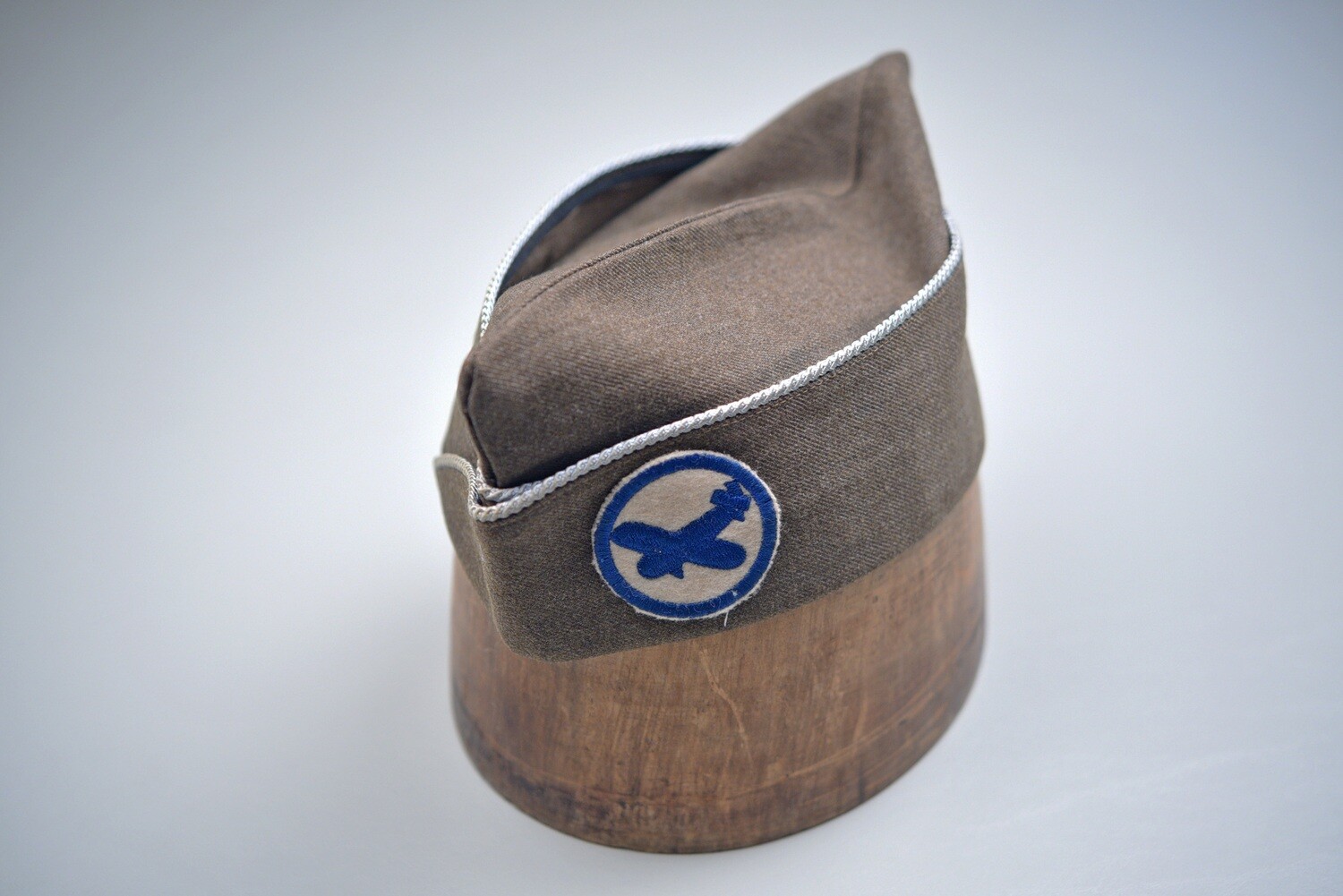 WWII U.S. 325th GLIDER INFANTRY REGIMENT ENLISTED KHAKI OVERSEAS CAP - BRIT MADE PATCH