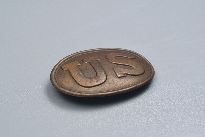 CIVIL WAR U.S. OVAL 'PUPPY PAW' BELT BUCKLE MARKED 'W.H. SMITH, BROOKLYN' – NON-DUG