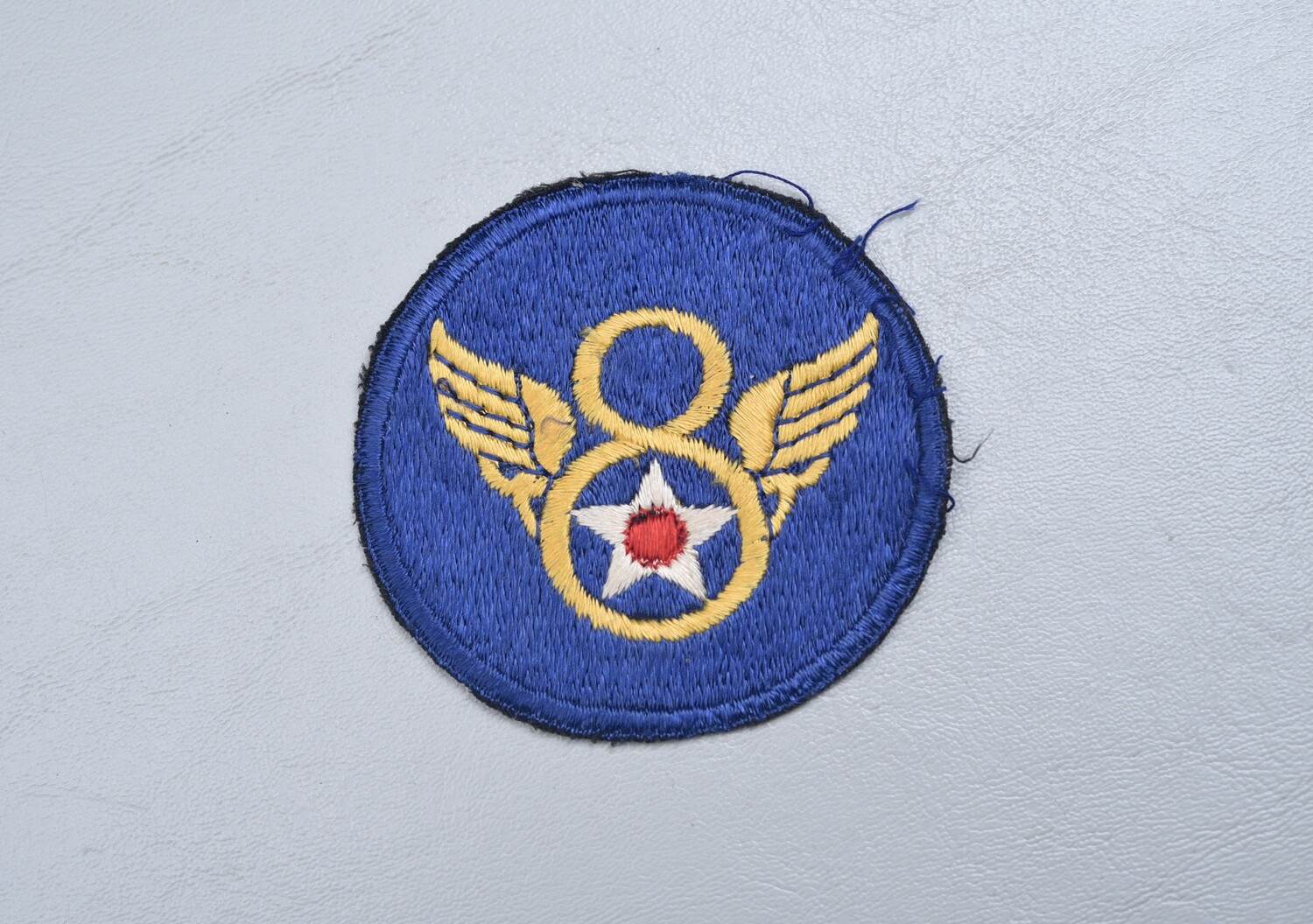 WWII U.S. ARMY AIR CORPS 8th AIR FORCE ‘STUBBY WING’ SHOULDER PATCH - BRITISH MADE