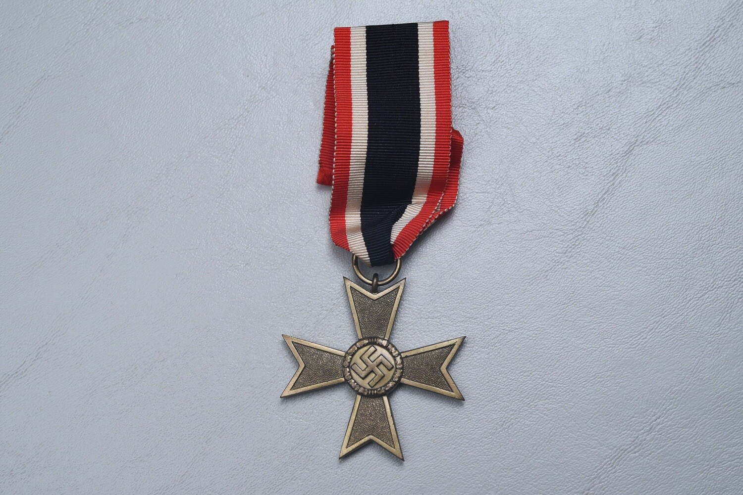 WWII GERMAN 1939 WAR MERIT CROSS 2nd CLASS w/o SWORDS