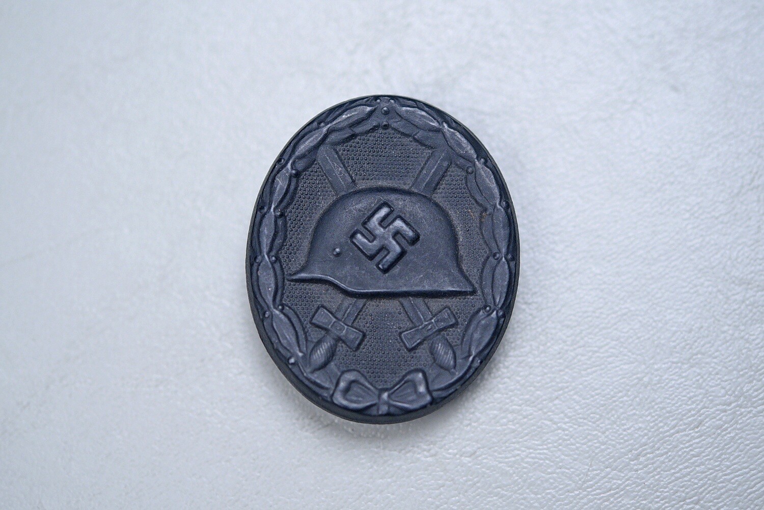 WWII GERMAN 1939 BLACK WOUND BADGE - MARKED &#39;L/41&#39;