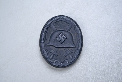 WWII GERMAN 1939 BLACK WOUND BADGE - MARKED 'L/41'