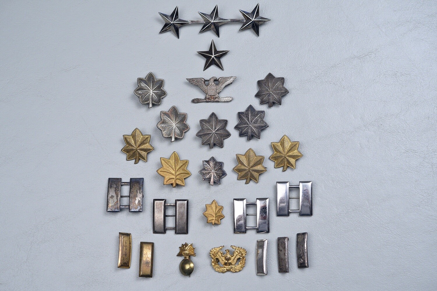WWII U.S. OFFICER RANK INSIGNIA, 2nd LT. TO LT. GENERAL - ASSMANN, GAUNT, BLACKINTON, BALFOUR