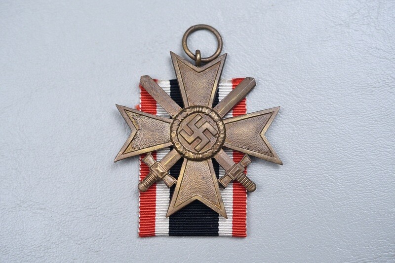 WWII GERMAN 1939 WAR MERIT CROSS 2nd CLASS IN TITLED ENVELOPE