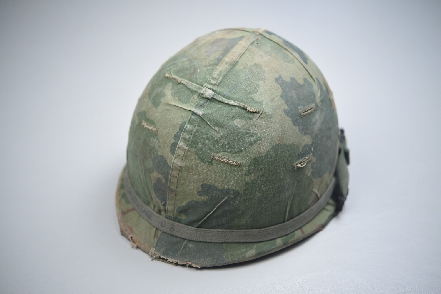VIETNAM WAR U.S. M1 HELMET w/MITCHELL COVER &amp; BAND
