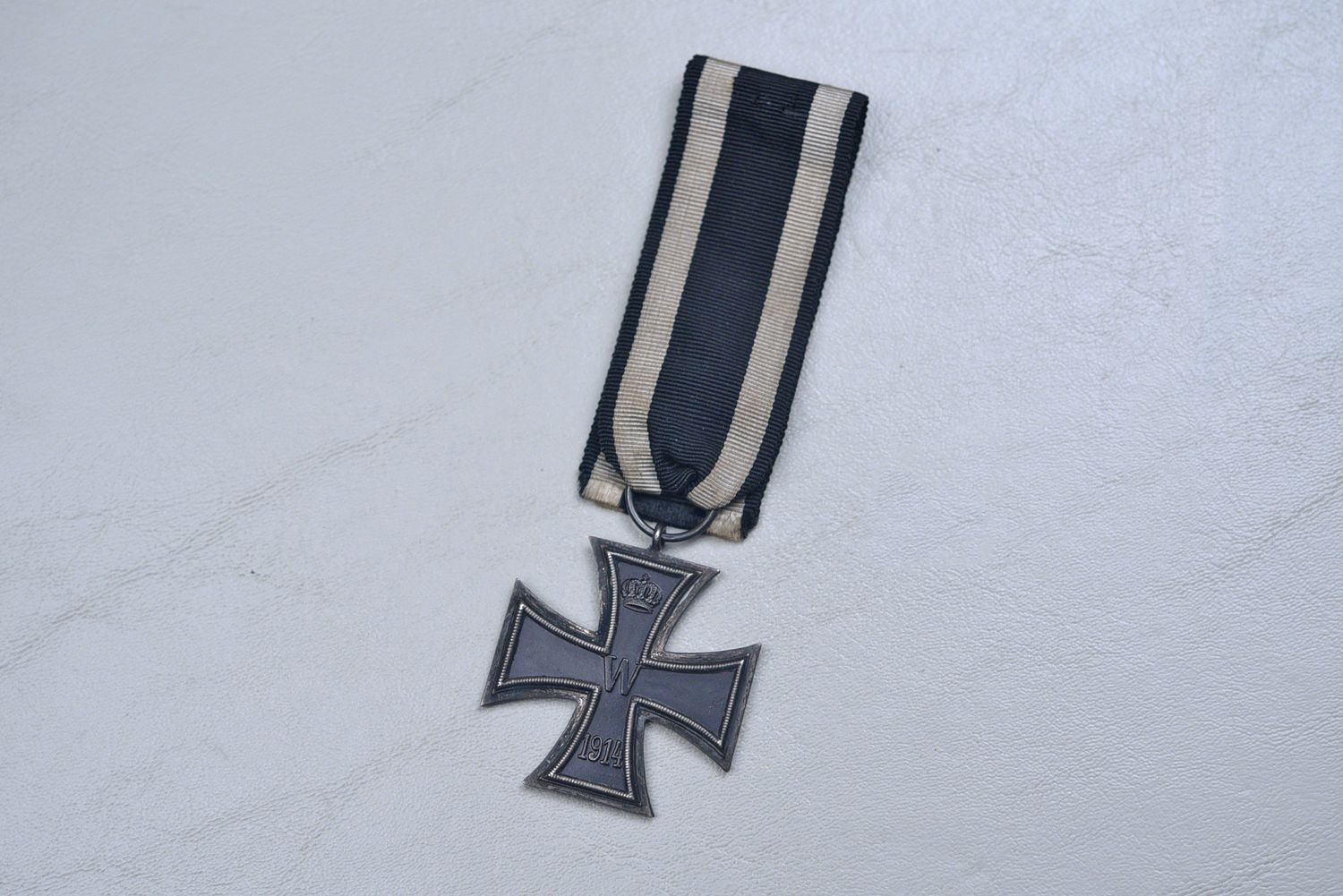 WWI GERMAN 1914 IRON CROSS 2nd CLASS ON LONG RIBBON BY &#39;KO&#39;