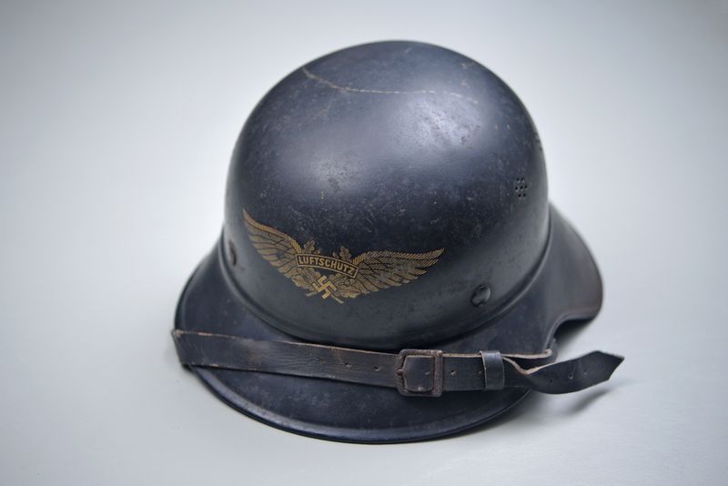 WWII German Luftschutz Gladiator Helmet – complete WWII German Luftschutz Gladiator Helmet – complete