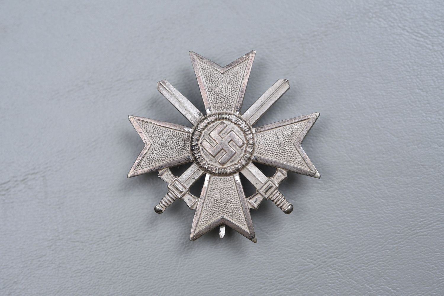 WWII GERMAN 1939 WAR MERIT CROSS 1st CLASS w/SWORDS BY KERBACH &amp; ÖSTERHELT