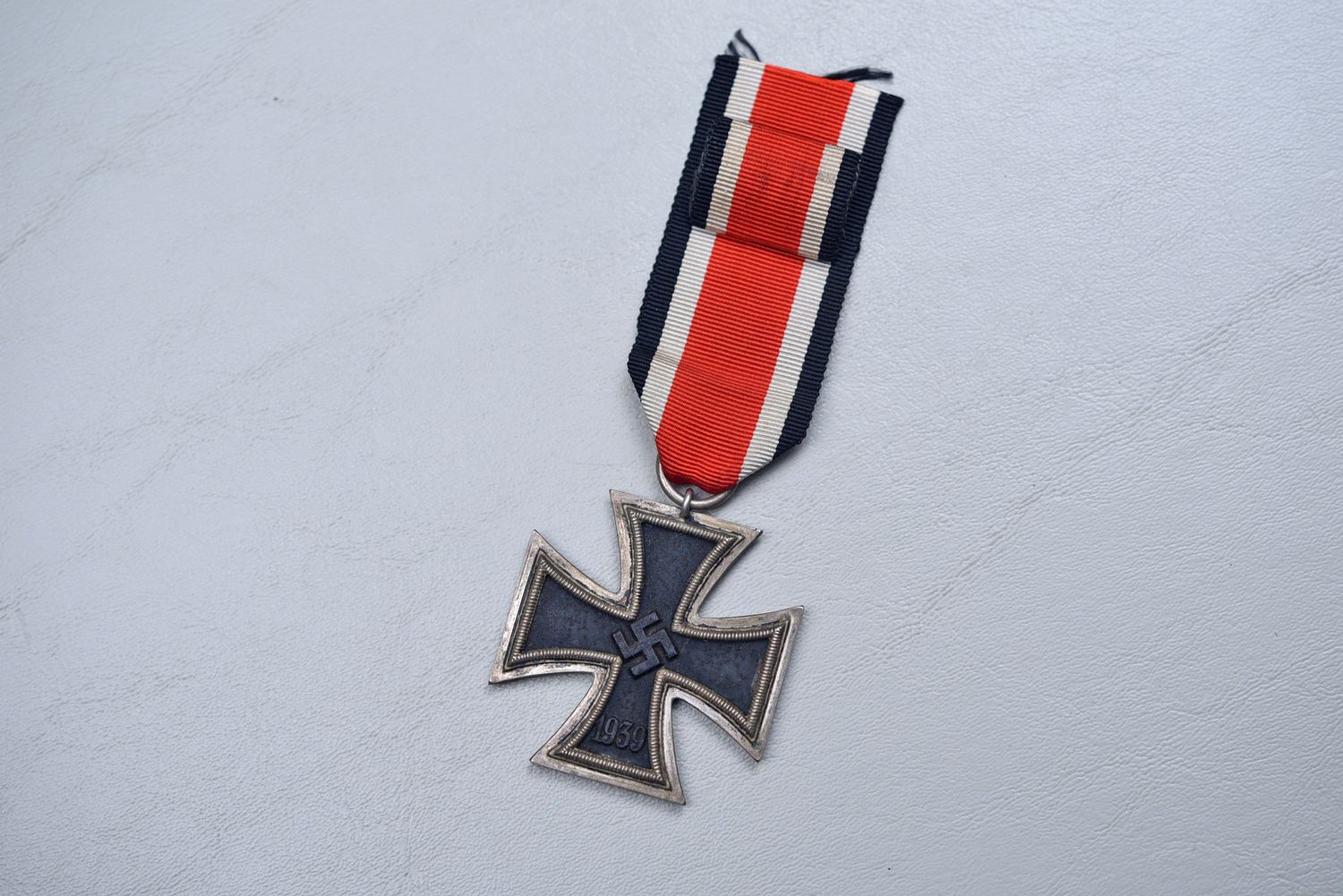 WWII GERMAN 1939 IRON CROSS 2nd CLASS BY J.E. HAMMER &amp; SÖHNE