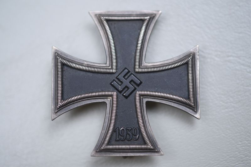 WWII GERMAN 1939 IRON CROSS 1st CLASS - SCHENKL PATTERN - ZIMMERMANN
