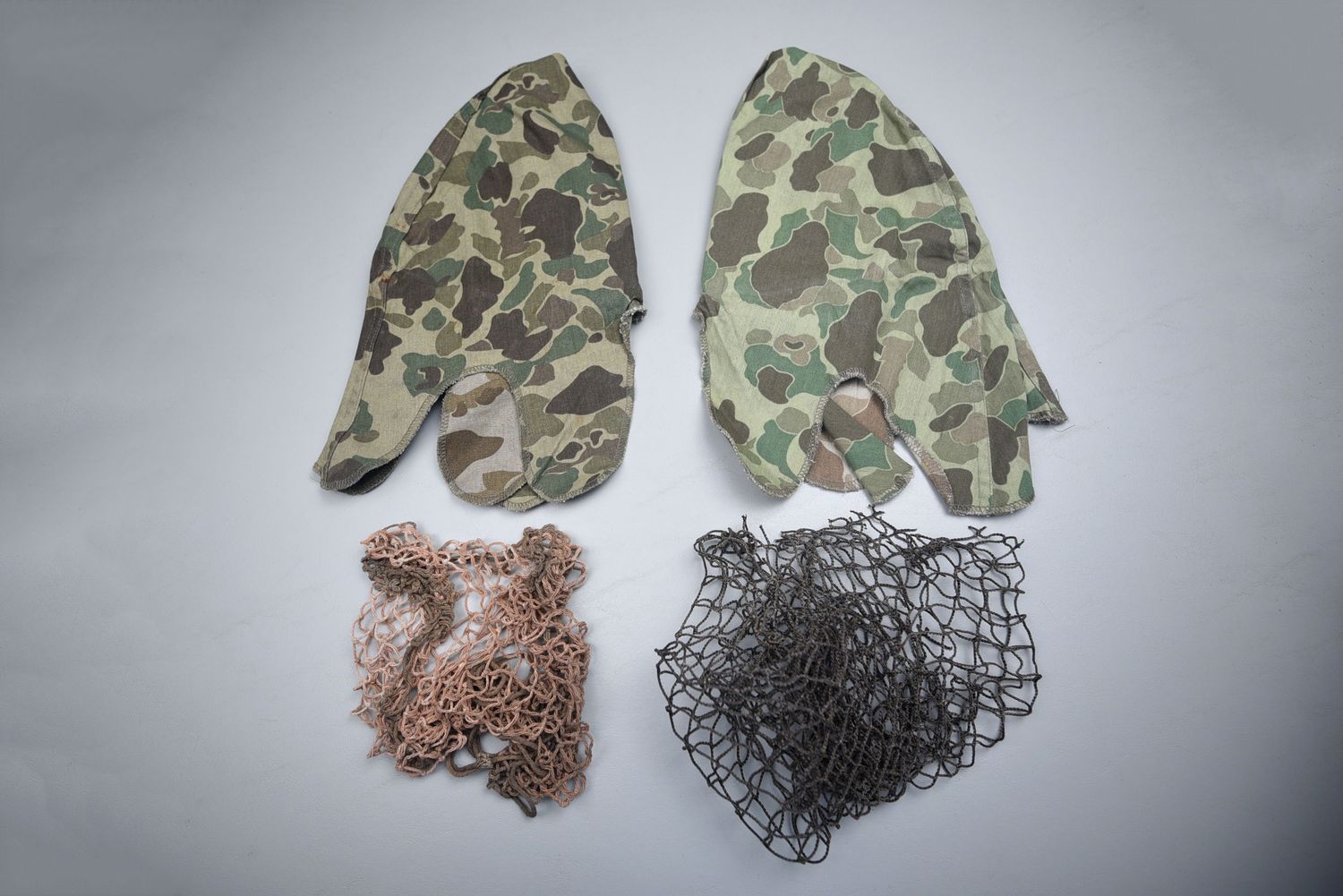 WWII U.S. MARINE CORPS CAMOUFLAGE COVER GROUP - 4 REPRODUCTION PIECES