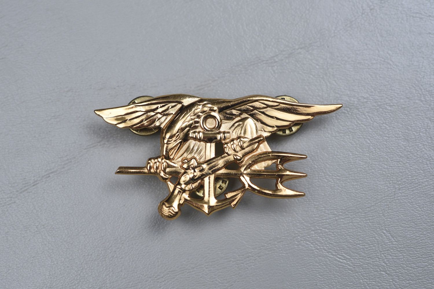post-VIETNAM WAR ERA U.S. NAVY SPECIAL WAREFARE TRIDENT BADGE (SEALS)