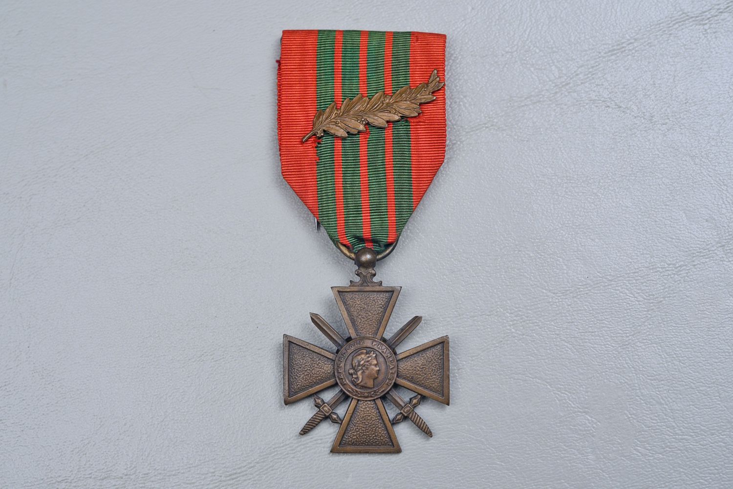 WWII FRENCH CROIX DE GUERRE w/PALM - 1939