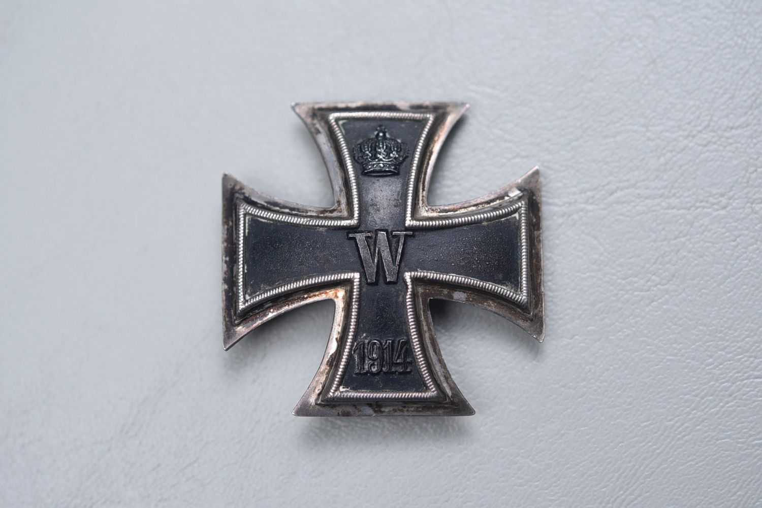 WWI GERMAN 1914 IRON CROSS 1st CLASS - MARKED &#39;800&#39;