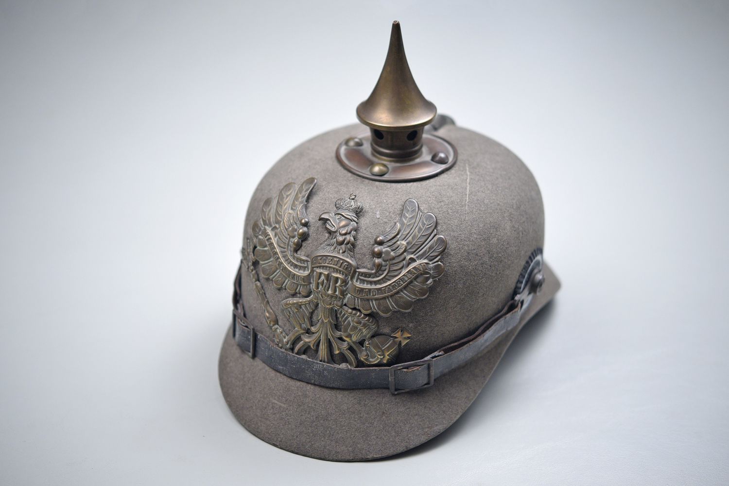 WWI GERMAN PRUSSIAN ERSATZ PRESSED FELT SPIKED HELMET - COMPLETE &amp; EXCELLENT