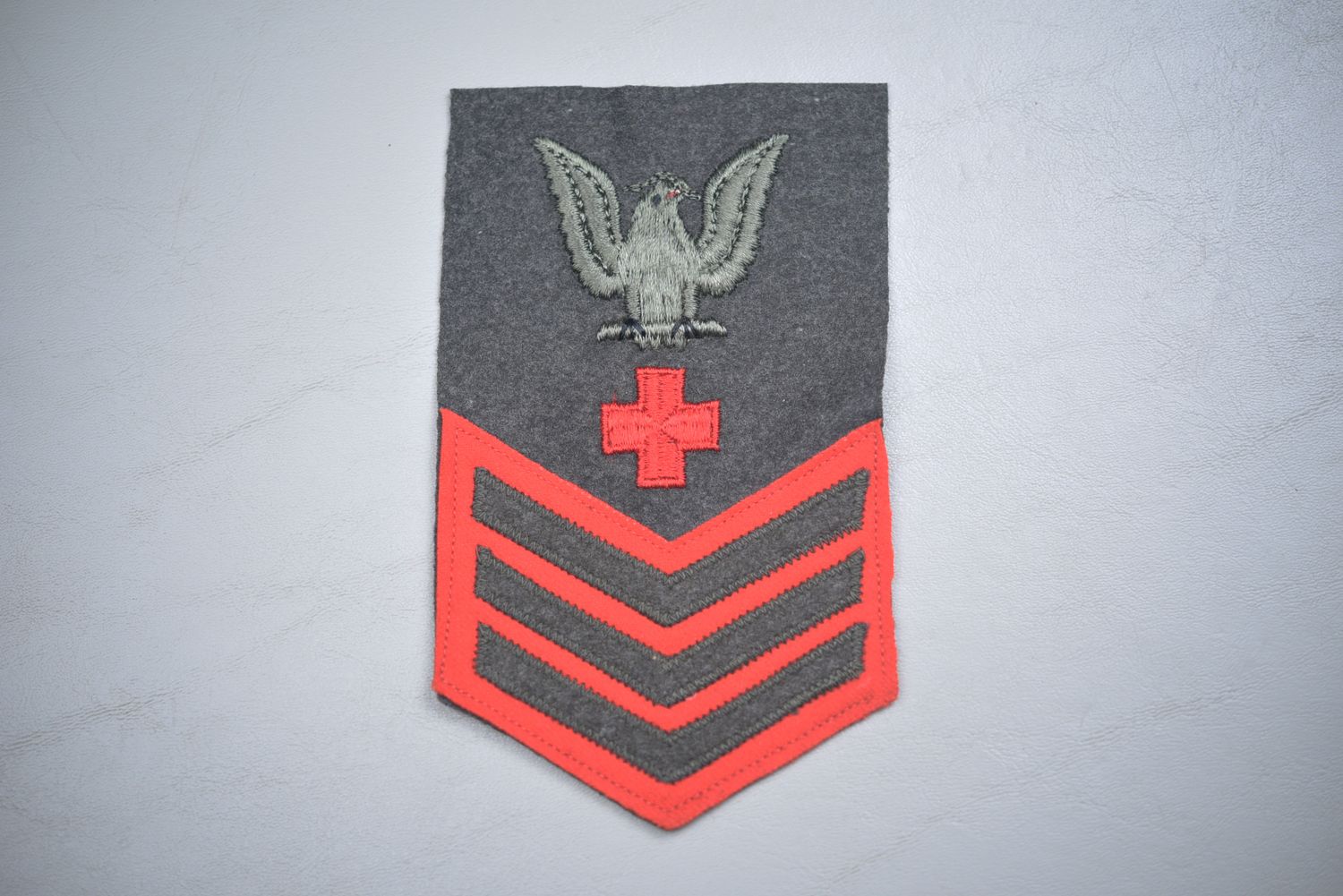 WWII U.S. NAVY CORPSMAN PHARMACIST MATE 1st CLASS CHEVRON ON FOREST GREEN WOOL