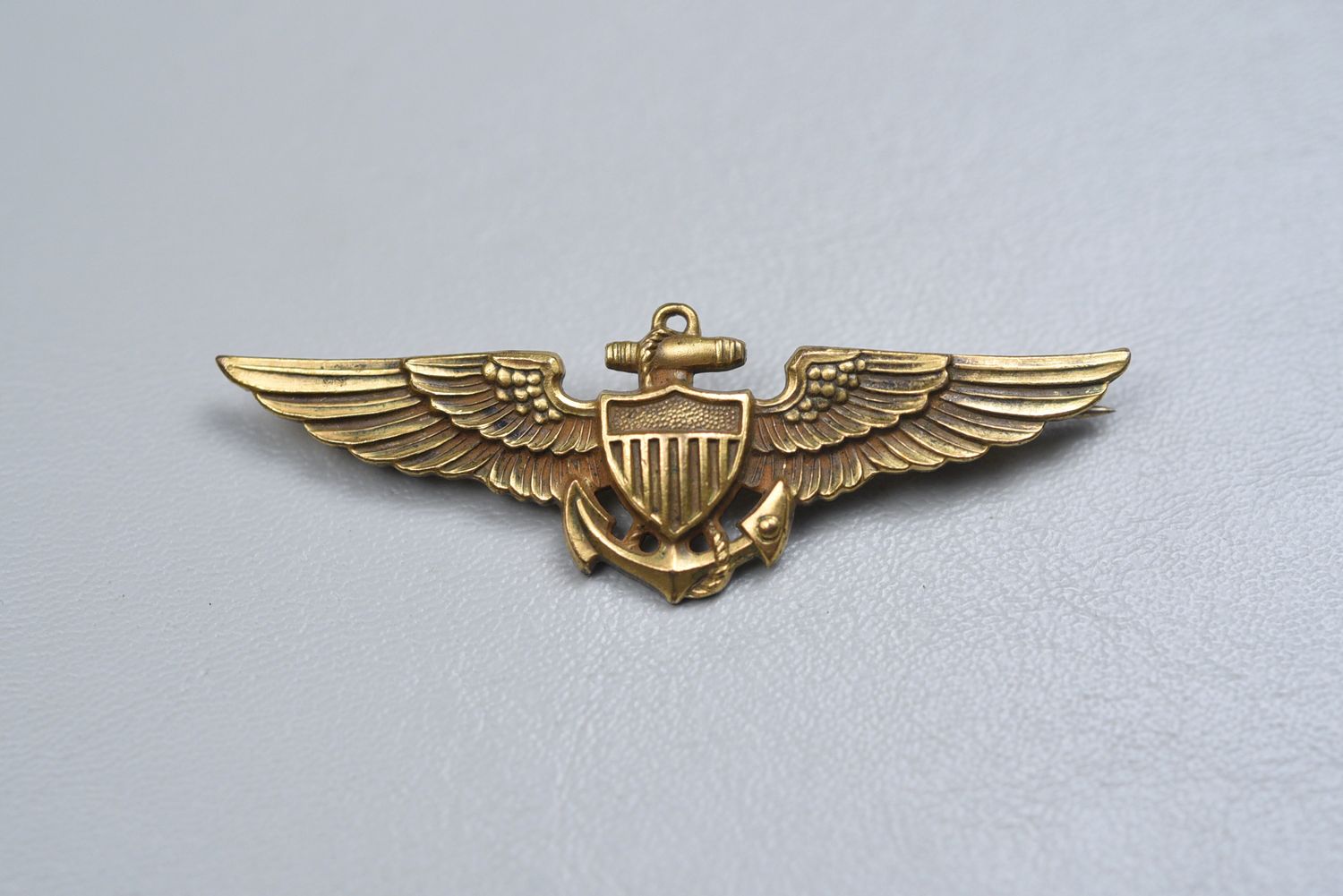WWII U.S. NAVY AVIATOR&#39;S WING BY H&amp;H - ENGRAVED NAME