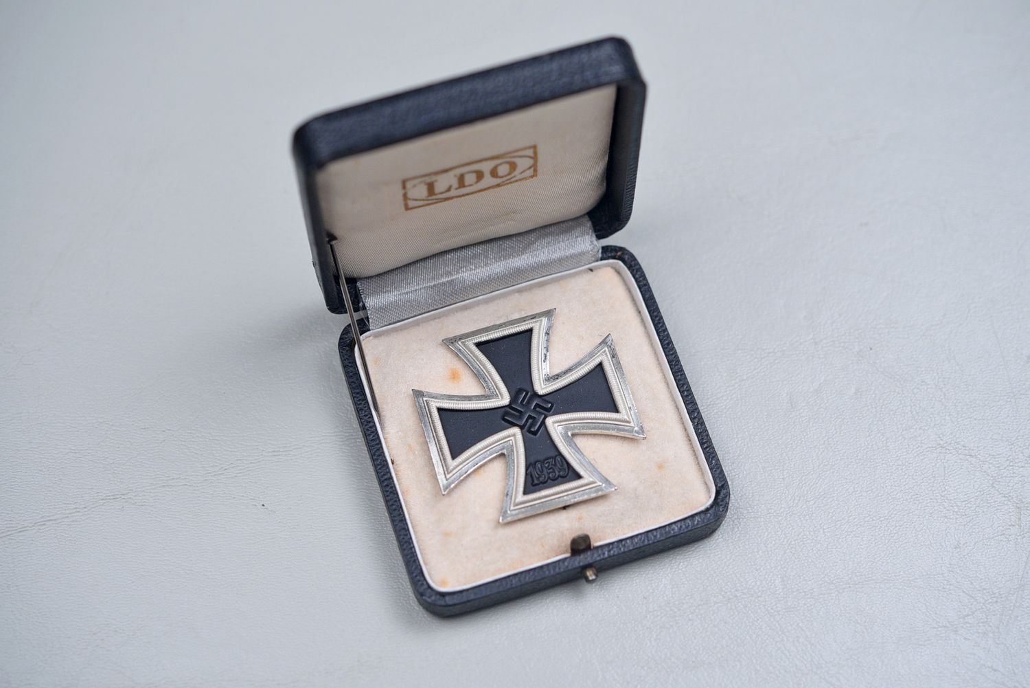 WWII GERMAN CASED 1939 IRON CROSS 1st CLASS BY MAYER - NEAR MINT