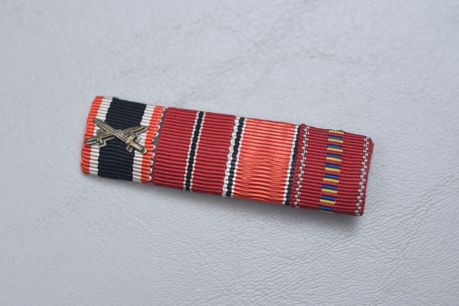 WWII GERMAN 1939 WAR MERIT CROSS/ROMANIAN ANTI-COMMUNIST 4 PLACE RIBBON BAR