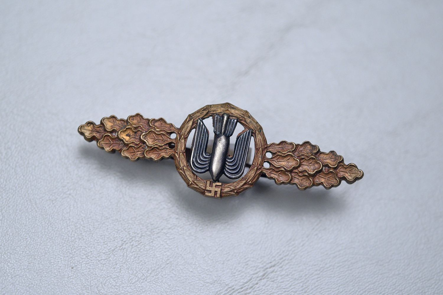 WWII GERMAN LUFTWAFFE BOMBER OPERATIONAL FLIGHT CLASP IN BRONZE