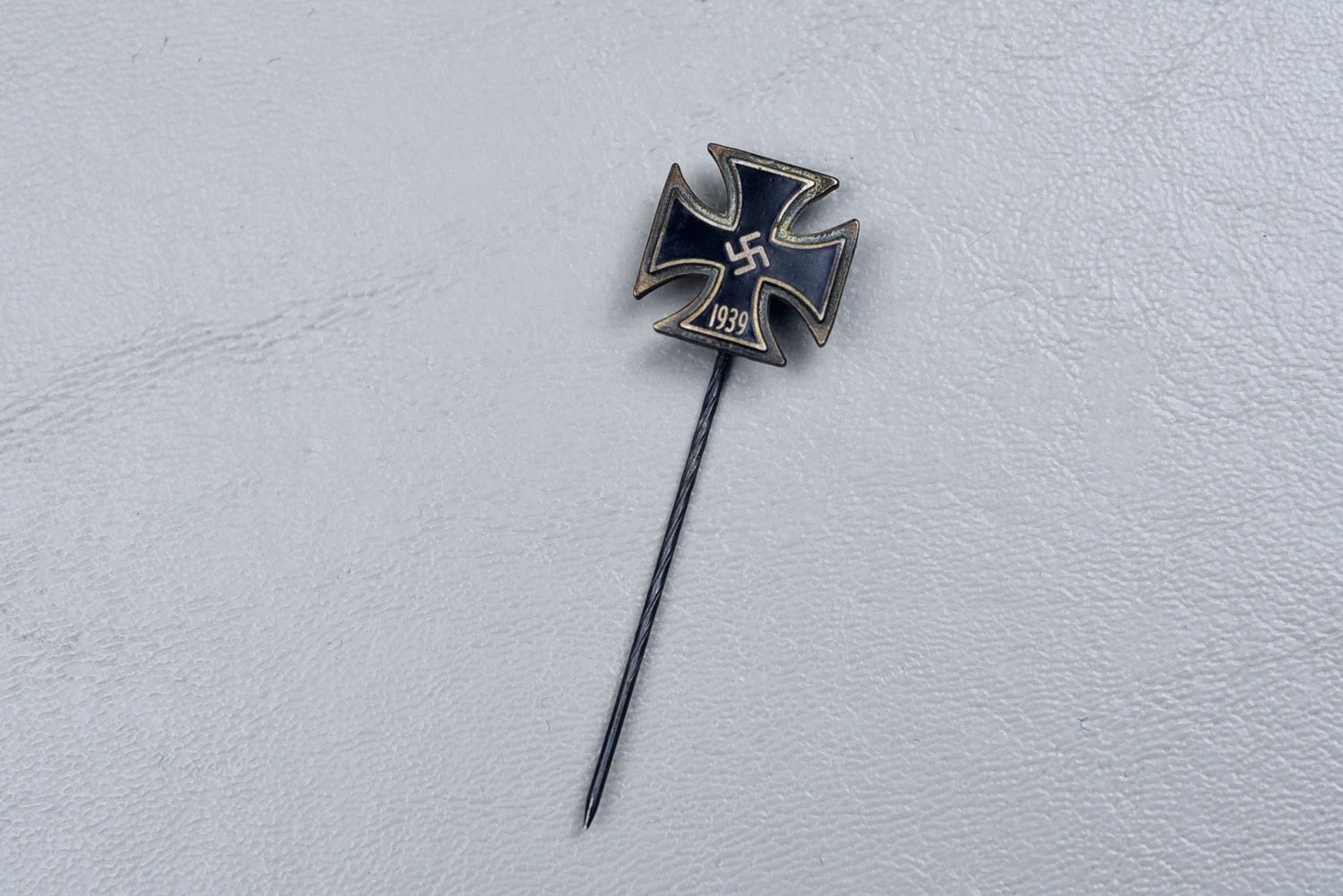WWII German 1939 Iron Cross Stick Pin