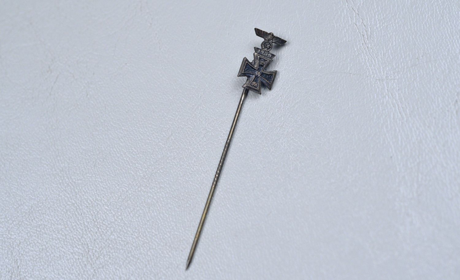 WWII GERMAN 1914 IRON CROSS w/1939 SPANGE STICK PIN