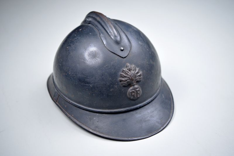 WWI FRENCH MODEL 1915 ADRIAN HELMET w/LINER &amp; ORIGINAL FINISH