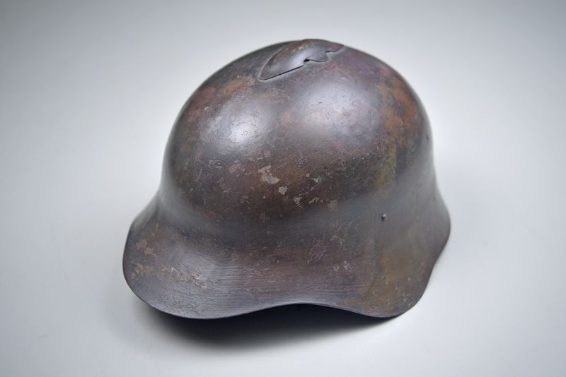 WWII SOVIET RUSSIAN MODEL SSh 36 HELMET w/COMPLETE SOCK LINER & CHINSTRAP WWII SOVIET RUSSIAN MODEL SSh 36 HELMET w/COMPLETE SOCK LINER & CHINSTRAP