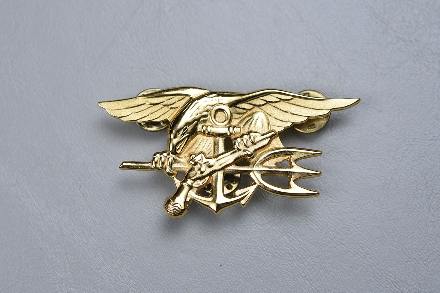 post-VIETNAM WAR U.S. NAVY SPECIAL WARFARE TRIDENT BADGE - SEALS