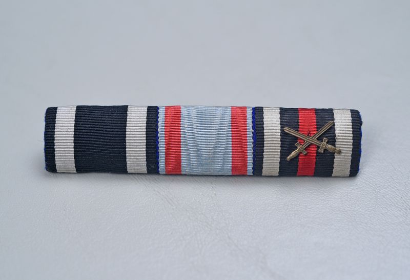 WWI GERMAN 1914 IRON CROSS 3-PLACE RIBBON BAR w/HESSEN BRAVERY MEDAL - 1-INCH RIBBONS