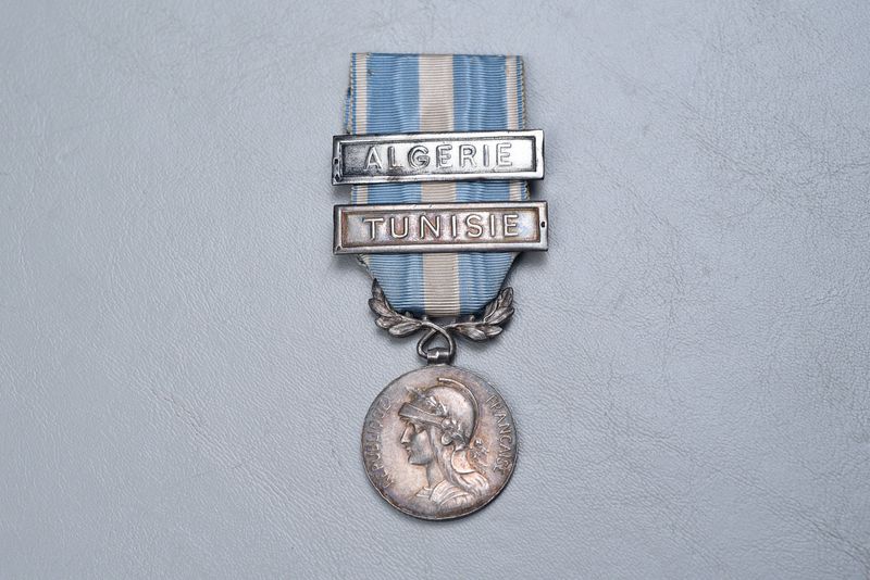 PRE-WWI FRENCH COLONIAL MEDAL w/ TWO BARS PRE-WWI FRENCH COLONIAL MEDAL w/ TWO BARS