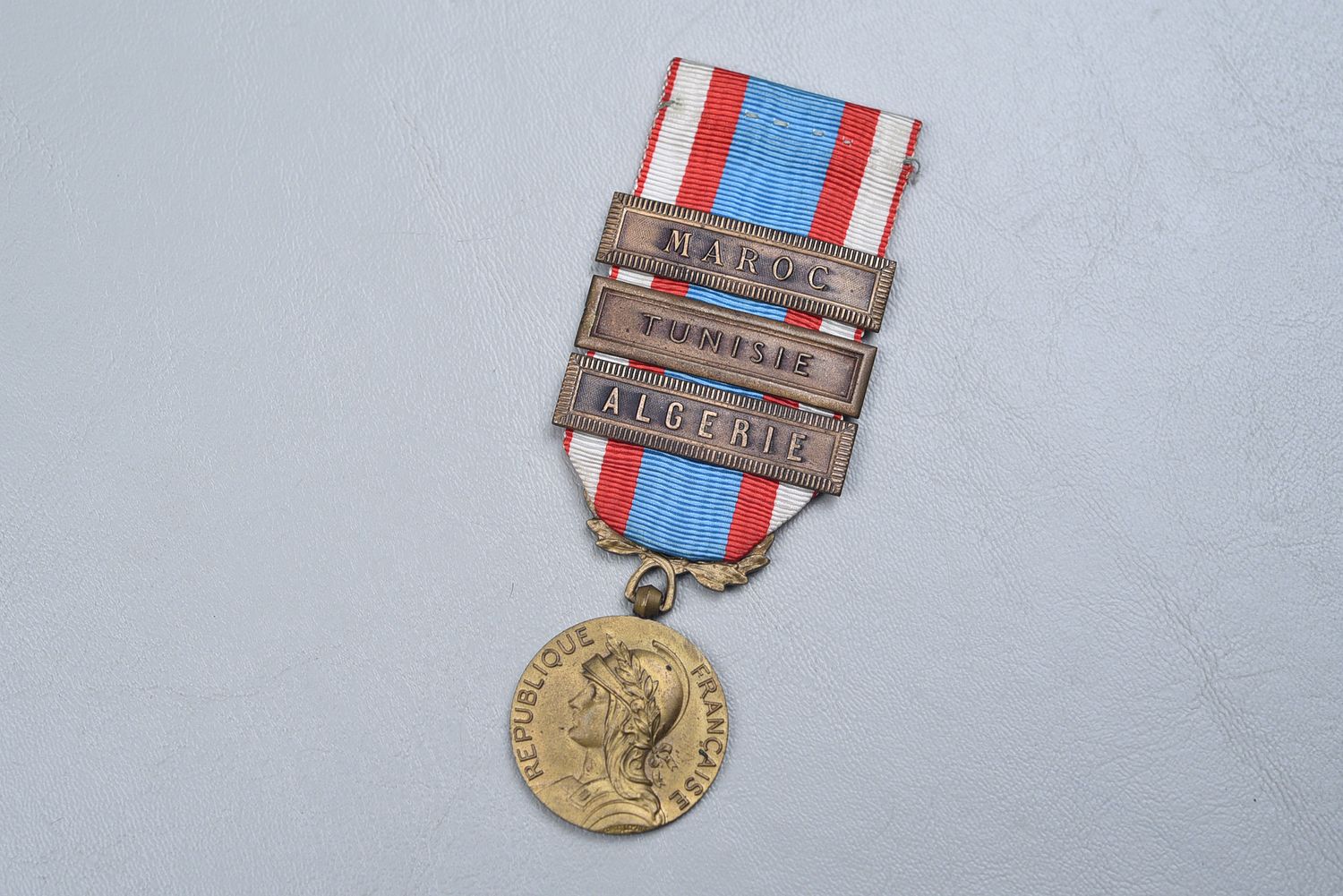 POST - WWII FRENCH COMMEMORATION MEDAL FOR SECURITY OPERATIONS w/3 BARS