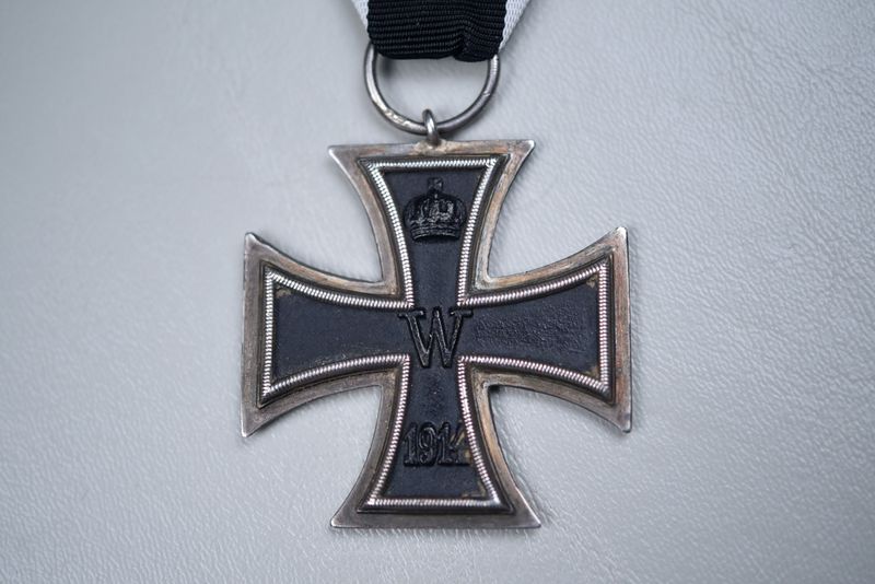 WWI GERMAN 1914 IRON CROSS 2nd CLASS - MARKED 'RW'
