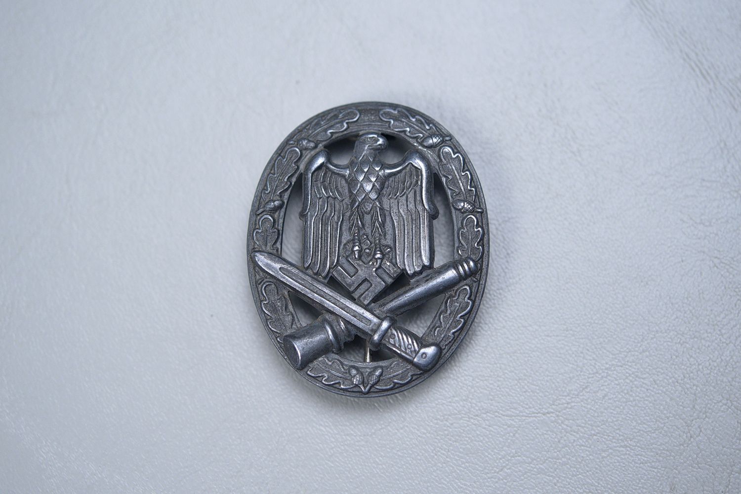 WWII GERMAN GENERAL ASSAULT BADGE
