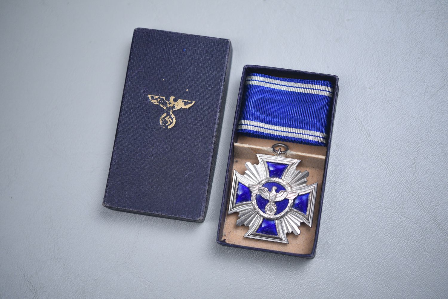 WWII GERMAN NSDAP 15 YEAR SERVICE CROSS IN BOX