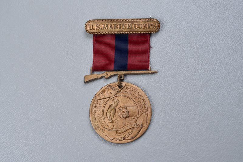 pre-WWI U.S. MARINE CORPS GOOD CONDUCT MEDAL 1902 - 1905 w/ENGRAVED NAME pre-WWI U.S. MARINE CORPS GOOD CONDUCT MEDAL 1902 - 1905 w/ENGRAVED NAME
