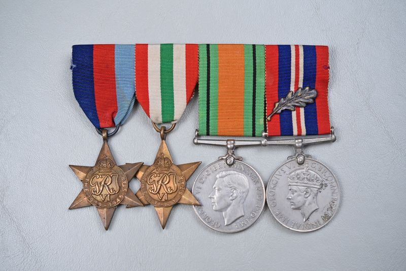 WWII BRITISH ITALY STAR 4-PLACE MEDAL GROUP w/MID & MINIATURES