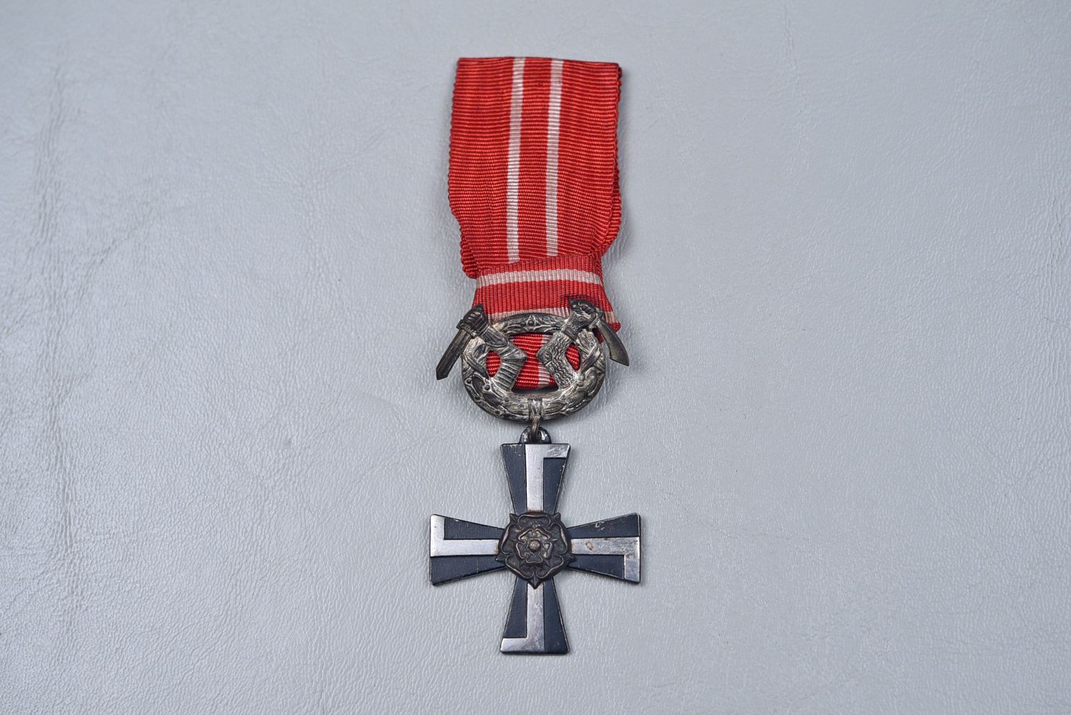 WWII FINNISH LIBERTY CROSS 4th CLASS ON ORIGINAL RIBBON