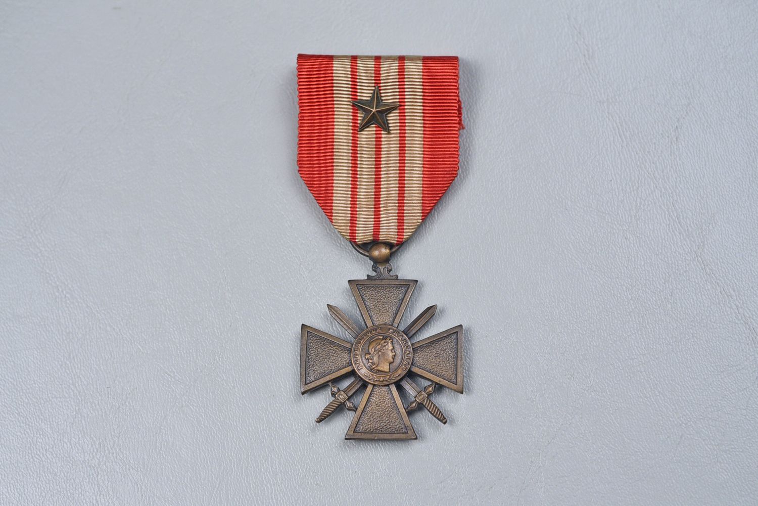 WWII FRENCH 1939 CROIX DE GUERRE w/BRONZE STAR