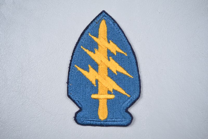 VIETNAM WAR U.S. SPECIAL FORCES/RANGER SHOULDER INSIGNIA